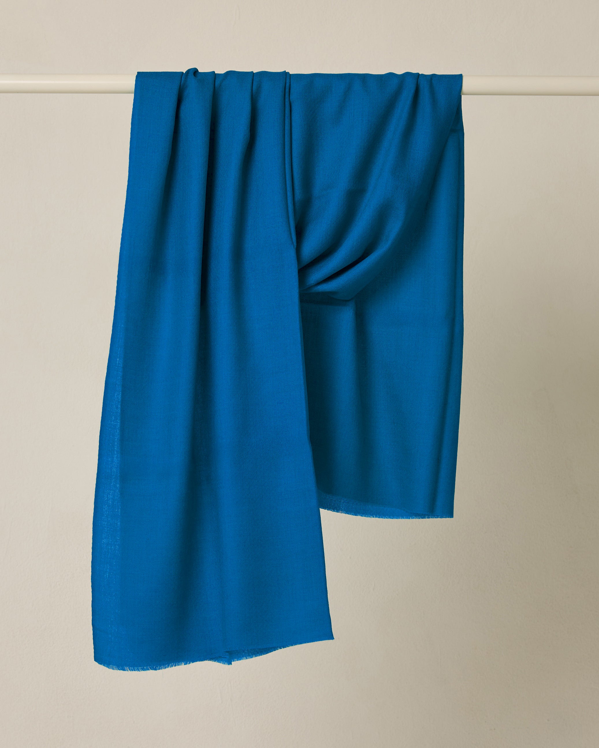 Signature Colour - Cobalt Azure, 100% Pure Cashmere