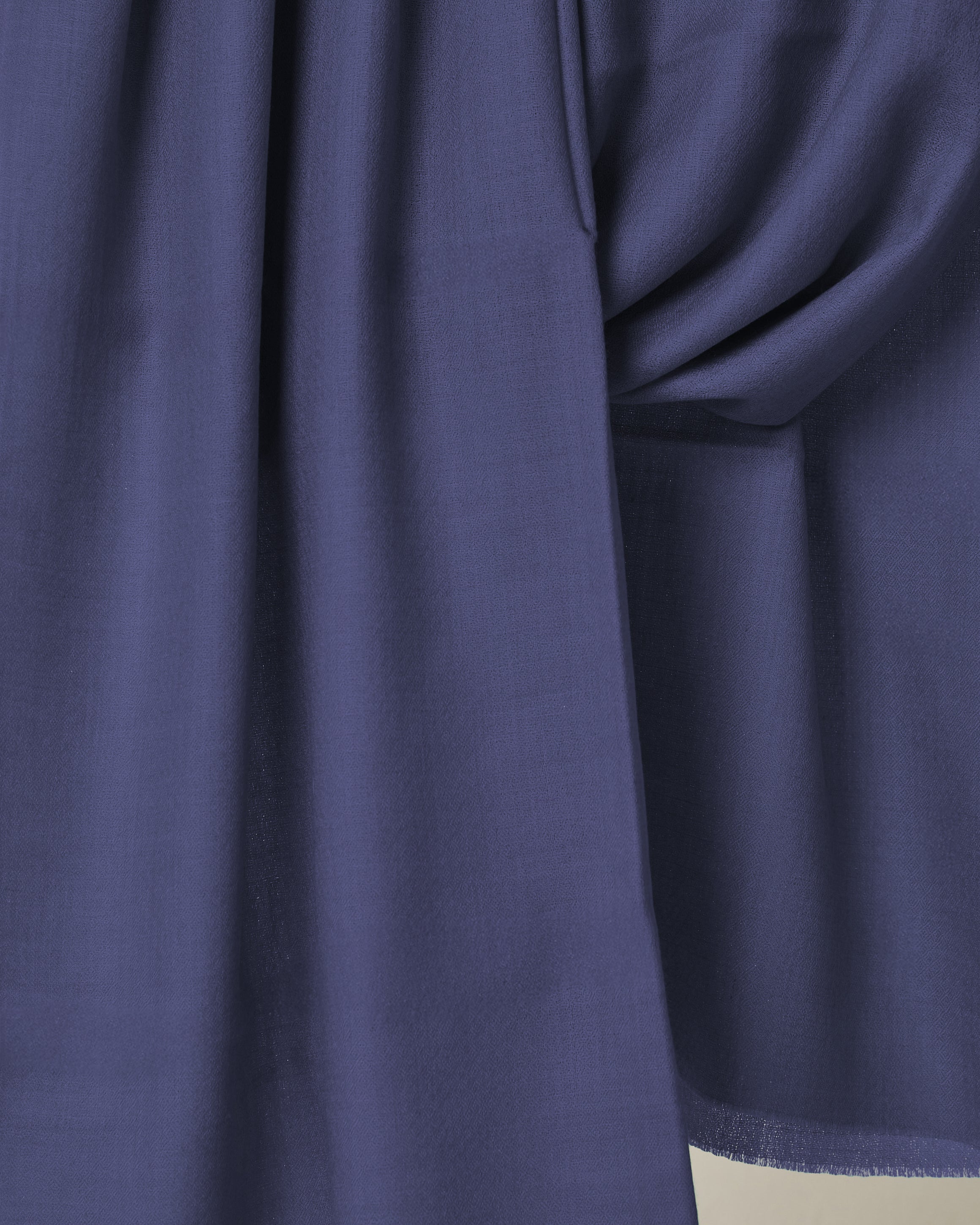 Signature Colour - Imperial Slate, 100% Pure Cashmere