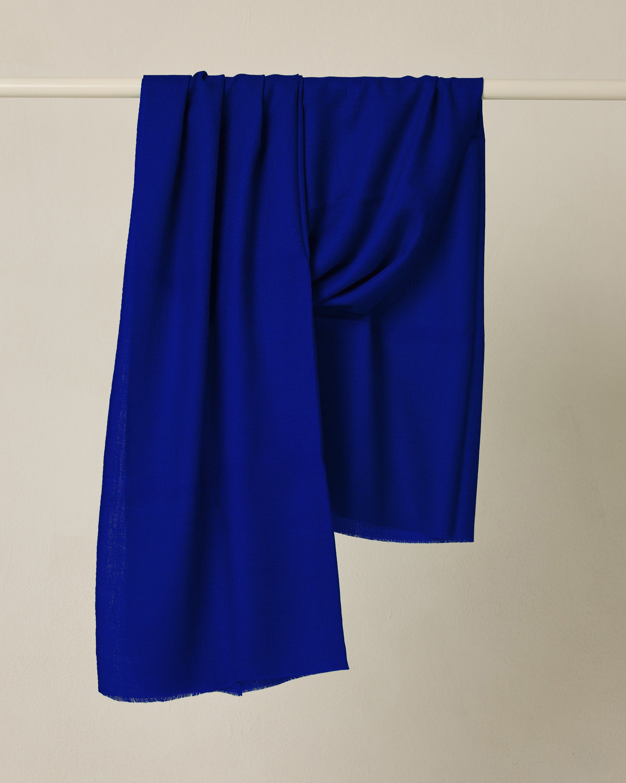 Signature Colour - Obsidian Navy, 100% Pure Cashmere