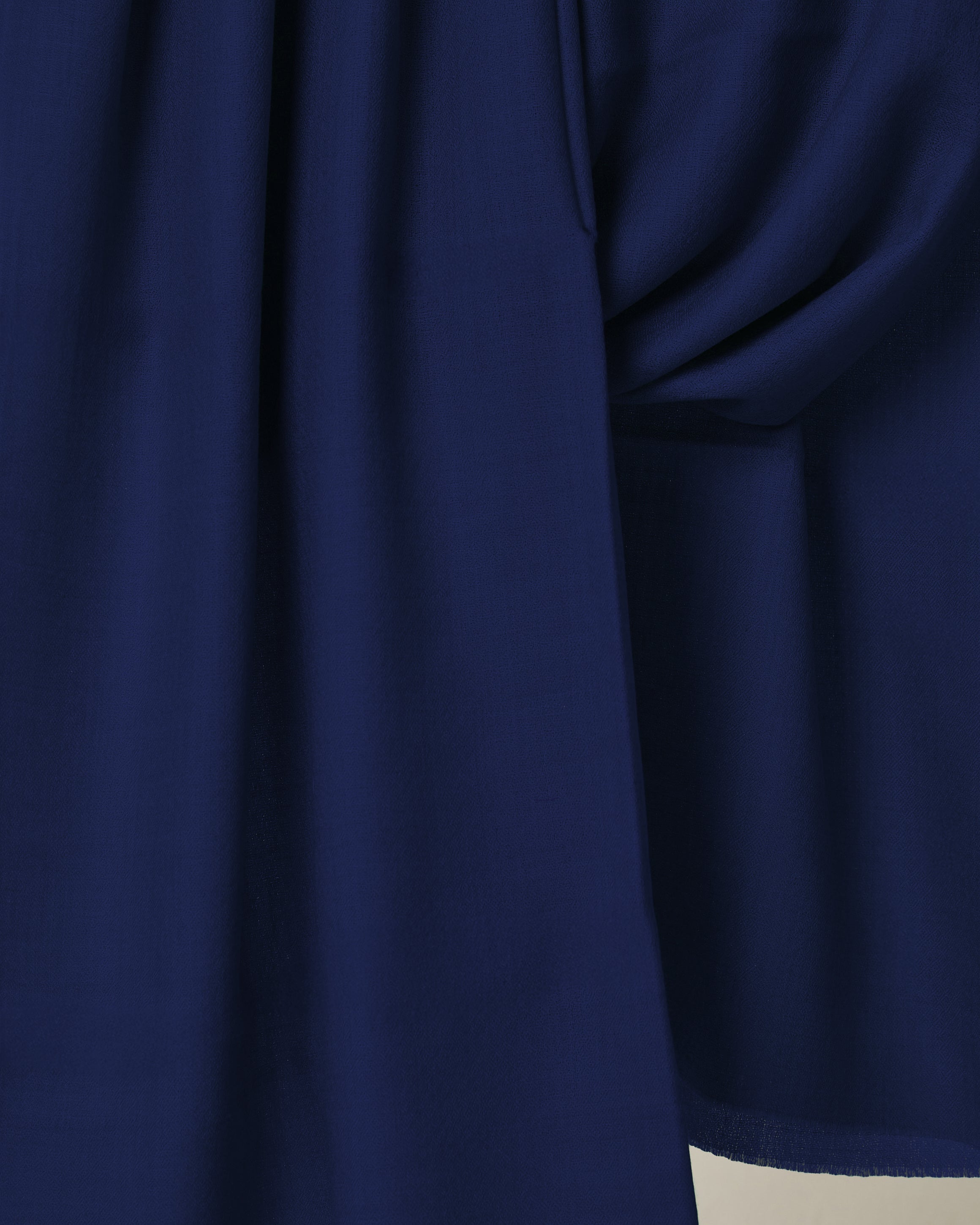 Signature Colour - Midnight Sapphire, 100% Pure Cashmere